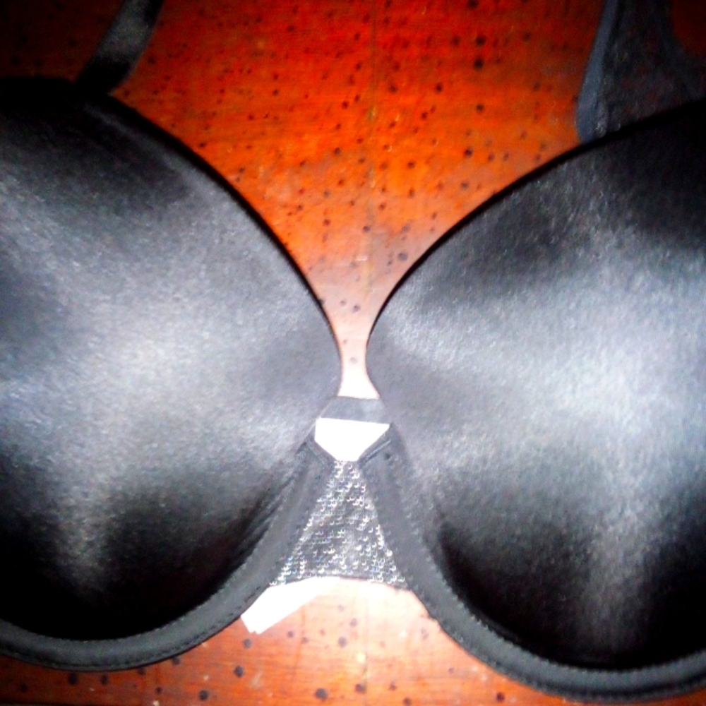 Victoria's Secret Black Shimmer Bra Lightly Lined Nwt Size 36dd